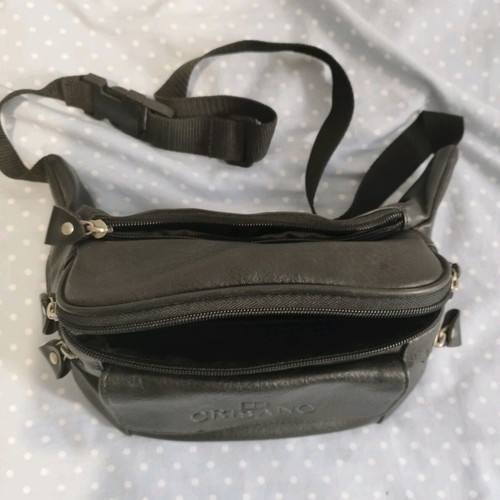 Leather waist bag Crisano like new, black