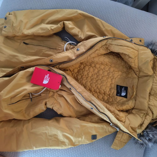 The North Face jacket XS yellow like new