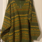 Pattern half zip pullover like new, multicolor, size L