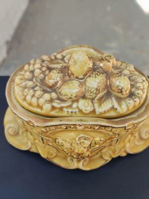 Μπιζουθήκη Eichwald Majolica μεταχειρισμένη, αυθεντική του 1900