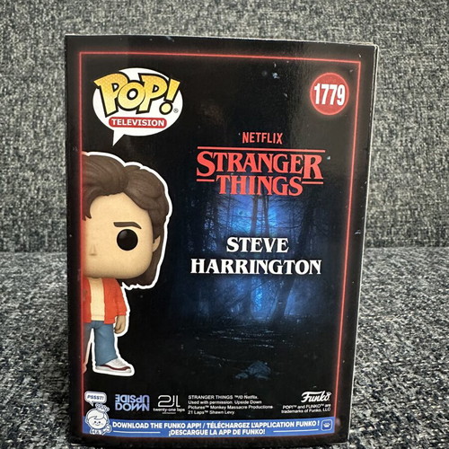 Funko Pop Stranger Things Steve Harrington #1779 new with soft protector
