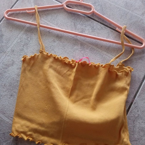 Yellow crop top Pink Woman like new, size M, summer style