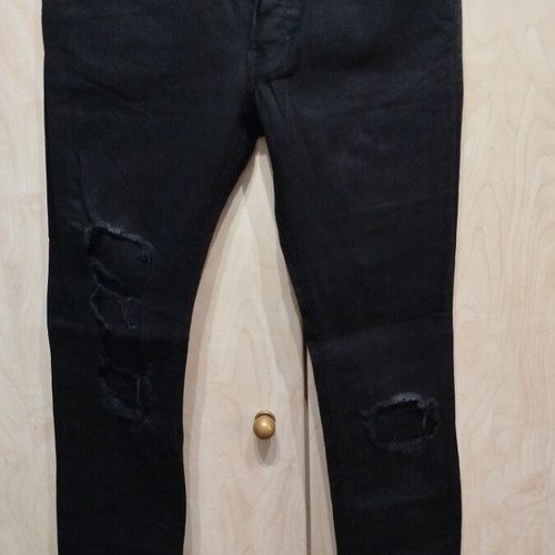 H&M Black Skinny Jeans Like New With Rips