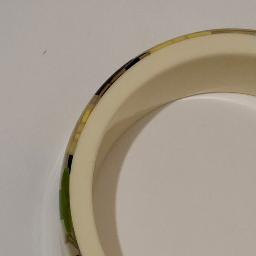 Louis Vuitton Farandole resin bangle bracelet beige and green like new