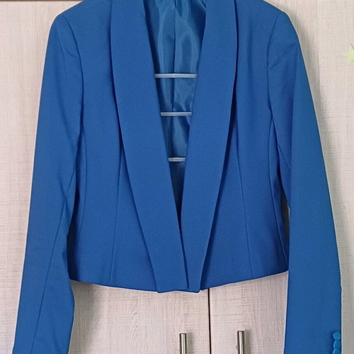 Women's short blue jacket like new, size S
