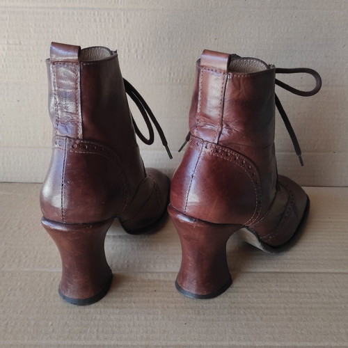 Rollini leather brown ankle boots used, size 37