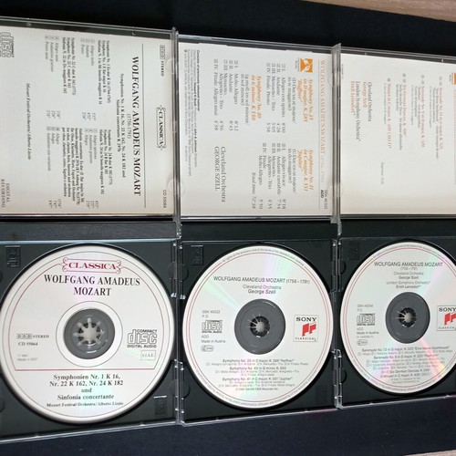 W.A. Mozart 7 CDs used, classical music set