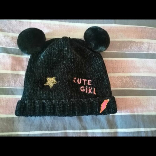 Orchestra hat and neck set like new, black and pink for girls
