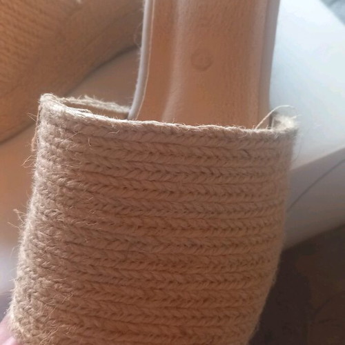 Women's platform sandals like new, size 37, beige