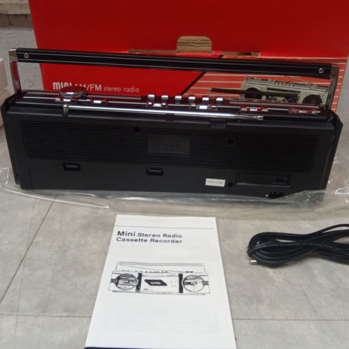 International Boombox radio cassette player 1980s new in box