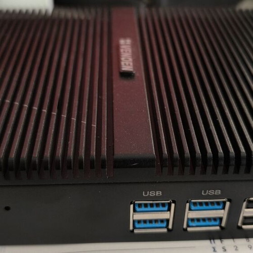 Mini PC like new with i3 4th gen, 8GB DDR3 RAM, 128GB SSD, WiFi, Bluetooth