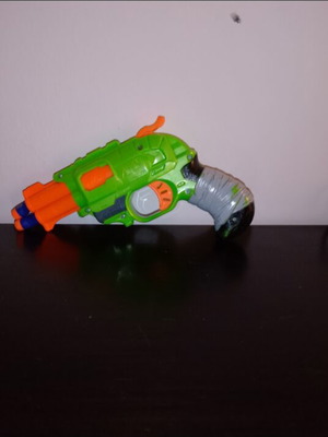 Nerf toy gun