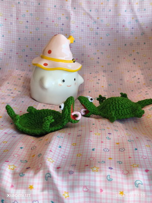Hoppers lizard pop-up coaster