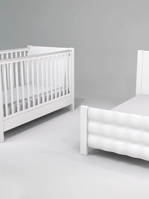 Casababy Eden baby cot-bed 140x70cm like new with latex mattress