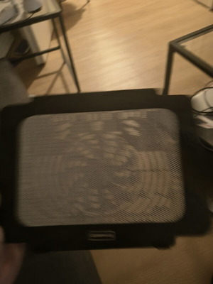 Laptop stand like new