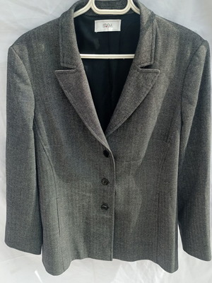 Women's gray jacket used, size M