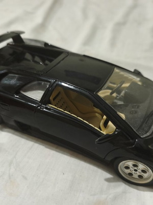 Μεταλλικό μοντέλο Bburago Lamborghini Diablo 1:18 μεταχειρισμένο