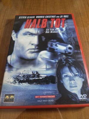 Half Past Dead DVD like new, action movie with Steven Seagal