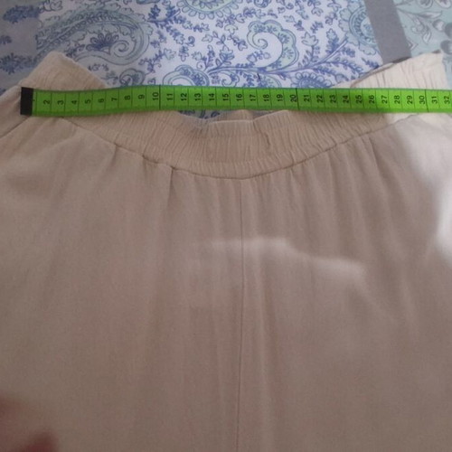 Women's beige Capri pants, one size, 100% cotton