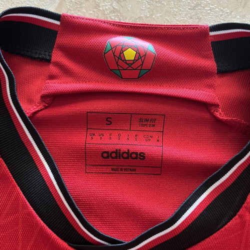 Adidas Manchester United 2023/24 Home Jersey size S new authentic