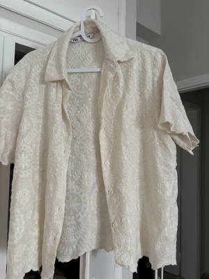 Zara summer shirt, cream color, size L