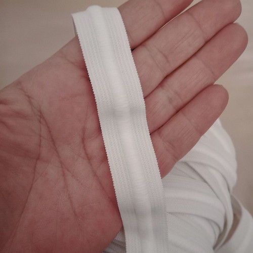 White flat elastic 2cm new, 19.5 meters with cord