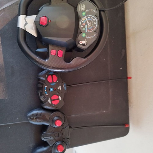 Steering wheels for remote control like new, set of 3