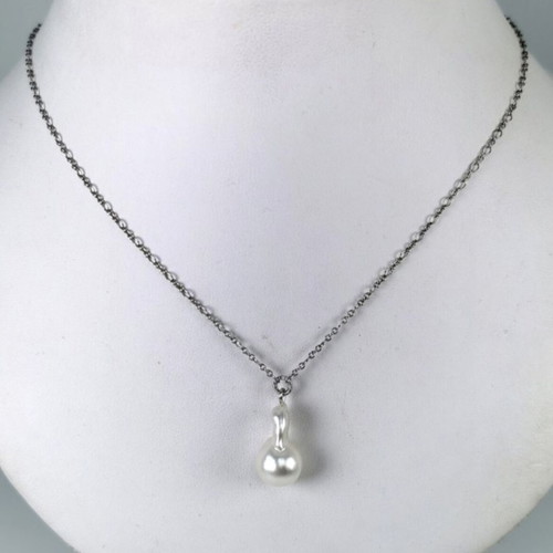 Handmade necklace with authentic Australian South Sea Baroque Pearl and silver 925 chain