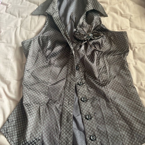 Lynne shirt like new, size M, beige brown
