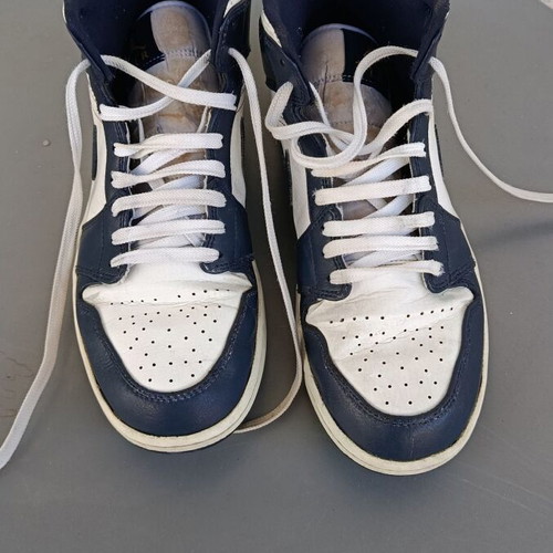 Nike Air Jordan Mid Obsidian men's sneakers size 43 white/blue like new
