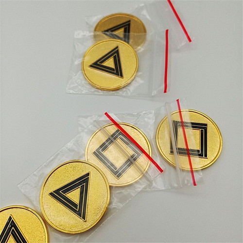 Squid Game Coin new with protective capsule