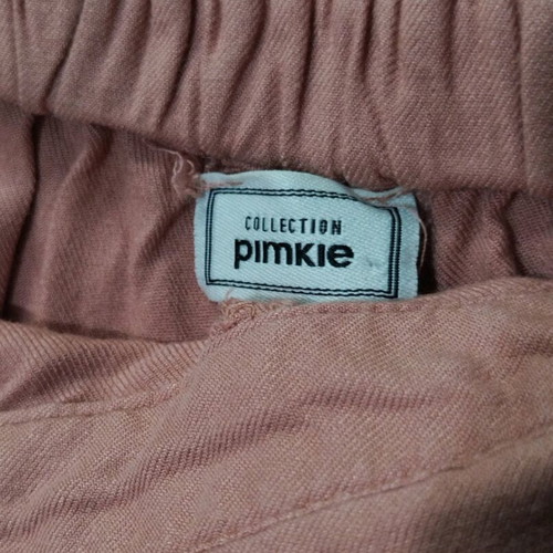 Pink shorts size M like new