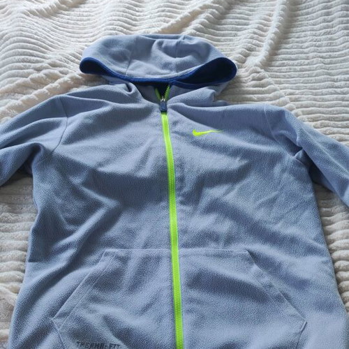Nike lightweight double face jacket used with pocket damage