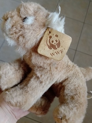 WWF Plush Lioness Like New