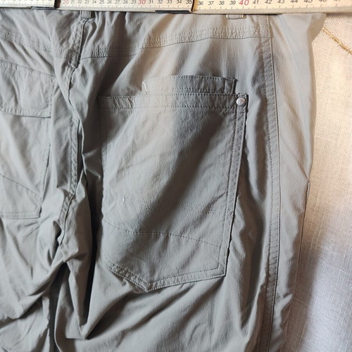 Peak Performance Dex P men's technical shorts size L like new, gray