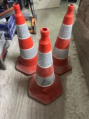 Traffic cones with heavy base used, large size