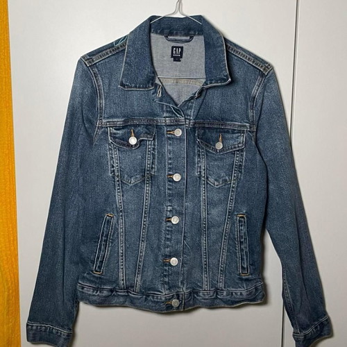 GAP jean jacket used, hand-painted, Small size