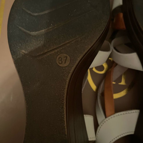 Leather sandals used no.37 white and orange