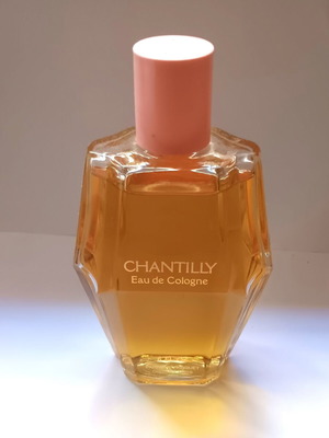 Vintage Chantilly Eau de Cologne 200 ml new without box