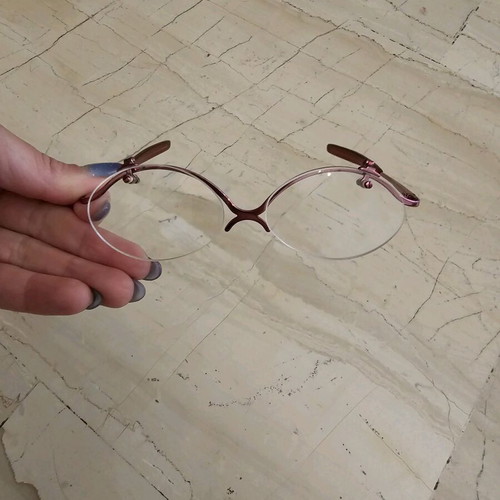 CentroStyle Lady Make Up Glasses like new