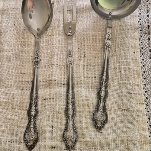 Vintage set two spoons and one fork used