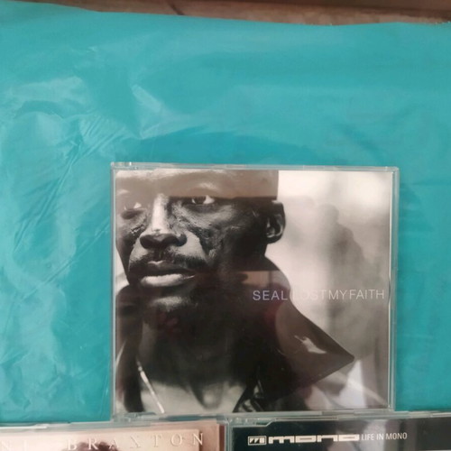 Toni Braxton, Seal, Mono CD like new, singles