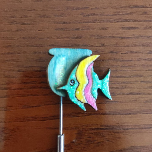 Wooden Fish Brooch like new, blue