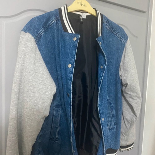 Hnm jacket like new, size S, oversized fit