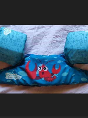 Sevylor The Original Puddle Jumper Blue Swimming Armbands with Crab Design like new