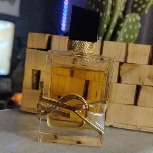 Yves Saint Laurent Libre Eau de Parfum 50 ml like new, authentic