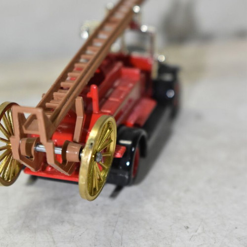 Days Gone L.C.C. London Fire Brigade fire truck model used