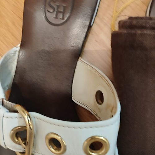 Ash Vintage Leather Slides size 39 like new, white and brown