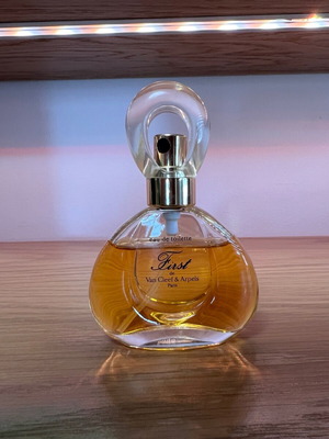Van Cleef & Arpels First Eau de Toilette 30ml vintage, σαν καινούργιο