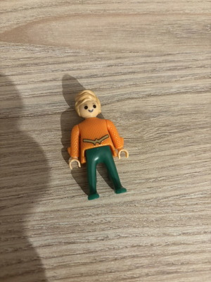 Aquaman Kinder Surprise Playmobil DC Superheroes figure